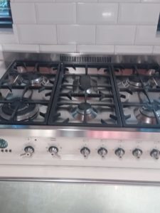 How to Clean Gas Stove Burners